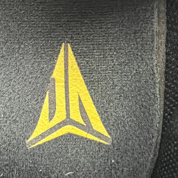 Nike JA 1 Fly Size 9 Mens Basketball Black Coconut Milk Silver DR8785 Preowned - Picture 5 of 8